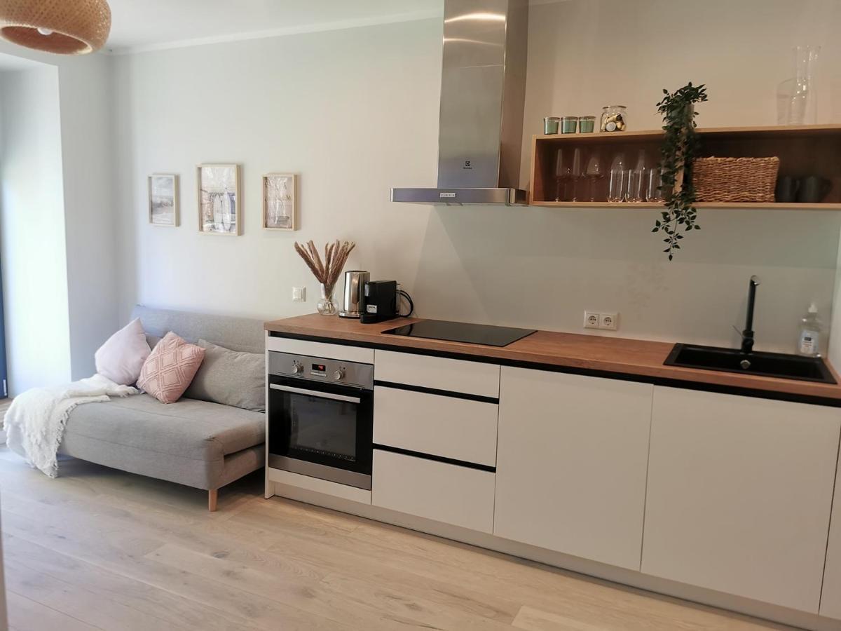 Albatross Getaway By The Sea, Spa And Forest With A Terrace Ķesterciems Exteriör bild