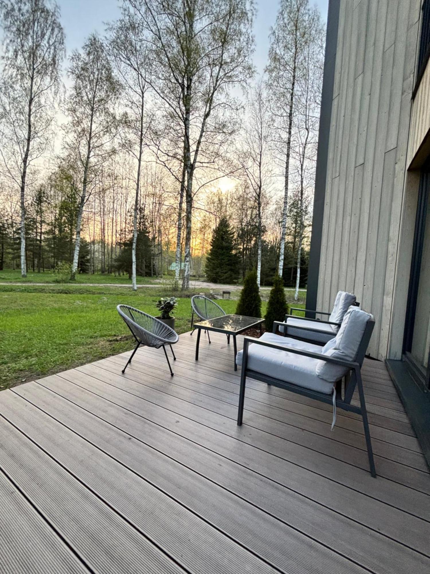 Albatross Getaway By The Sea, Spa And Forest With A Terrace Ķesterciems Exteriör bild